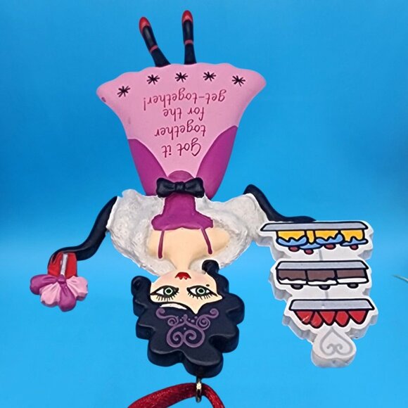 Rare 2009 Hallmark Diva Ornament Got It Together for the Get-Together - Picture 10 of 12